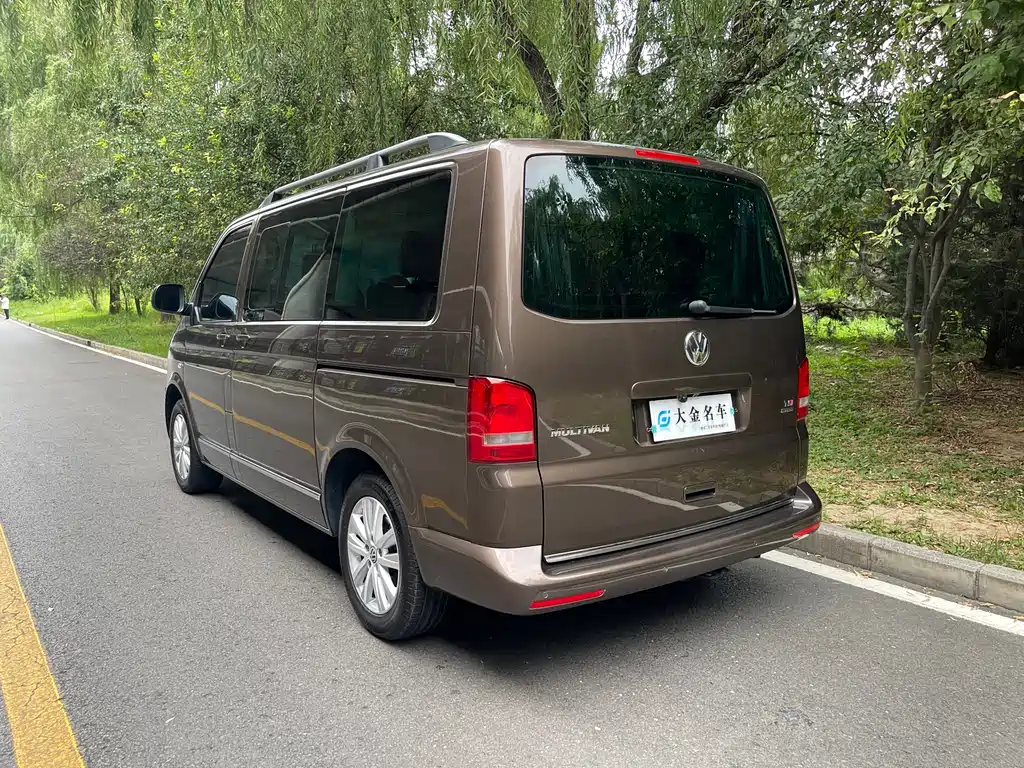 Volkswagen Multivan