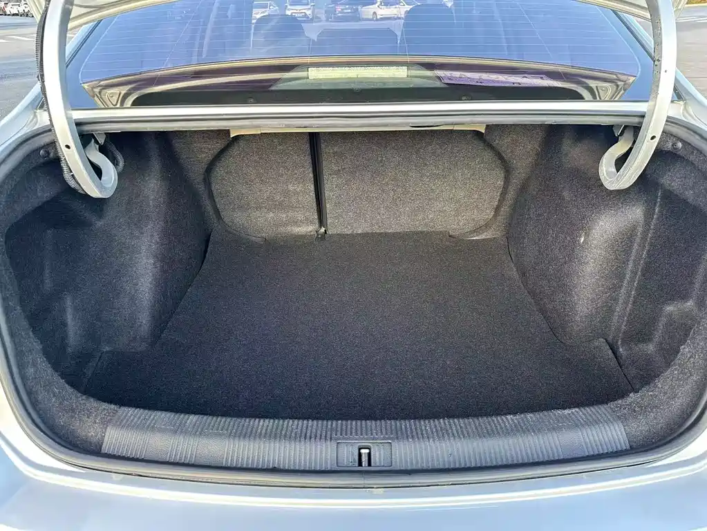 Volkswagen Bora — миниатюра 10
