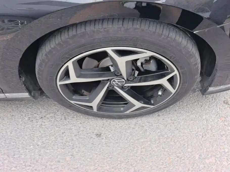 Volkswagen Magotan — миниатюра 6