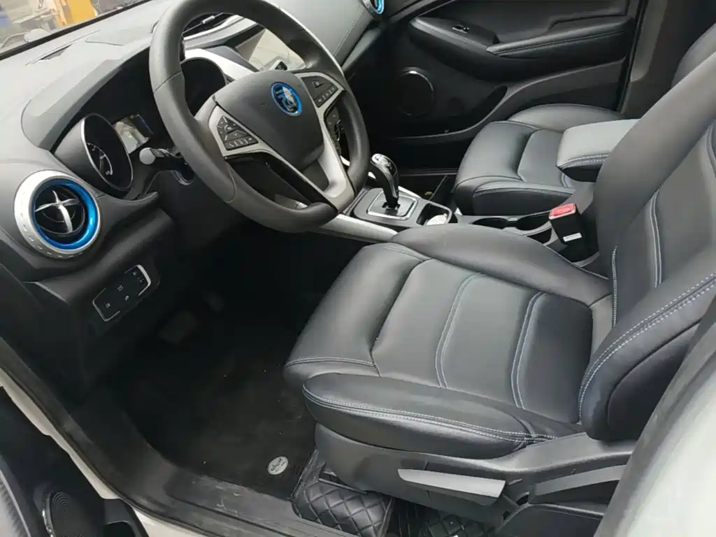 BYD Yuan EV — миниатюра 15