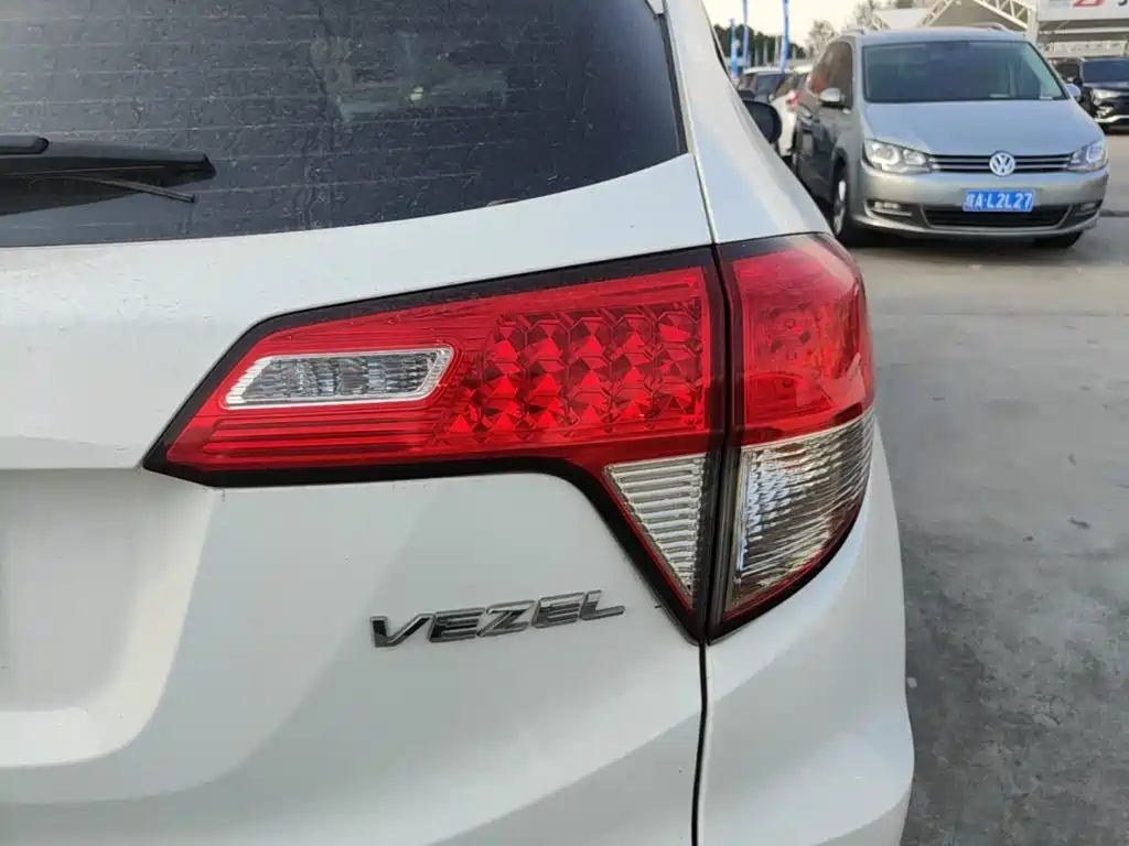 Honda Vezel — миниатюра 8