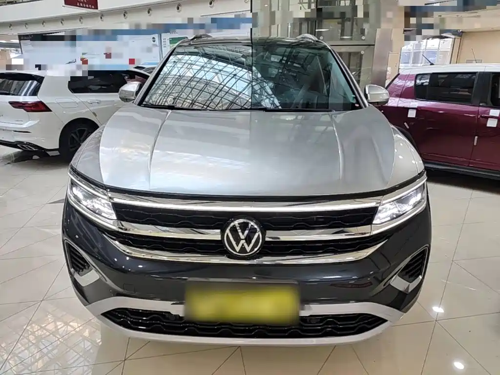 Volkswagen Talagon — миниатюра 3