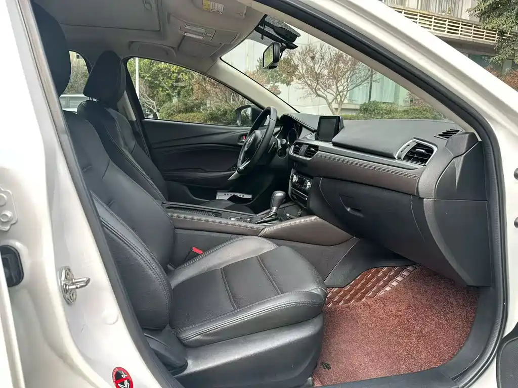 Mazda Atenza — миниатюра 9