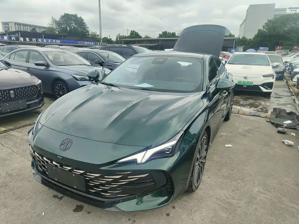 MG MG7