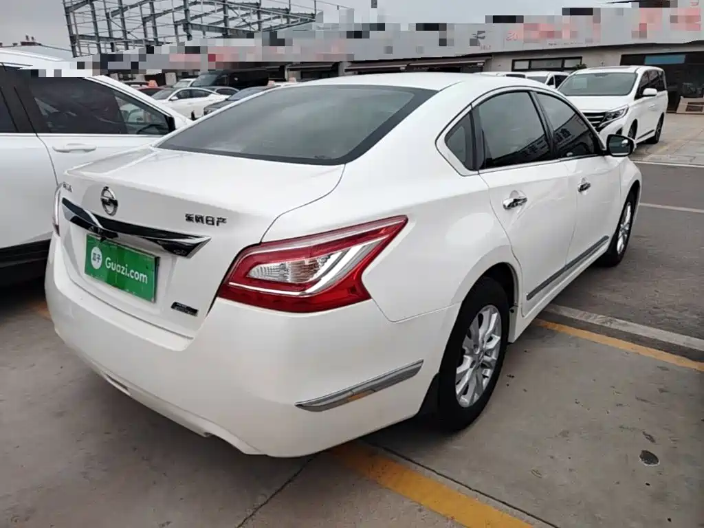 Nissan Teana — миниатюра 7