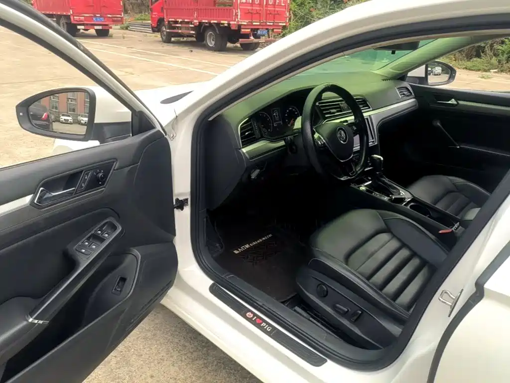 Volkswagen Lamando — миниатюра 16
