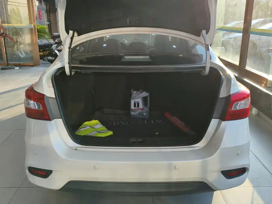 Nissan Sylphy — миниатюра 4