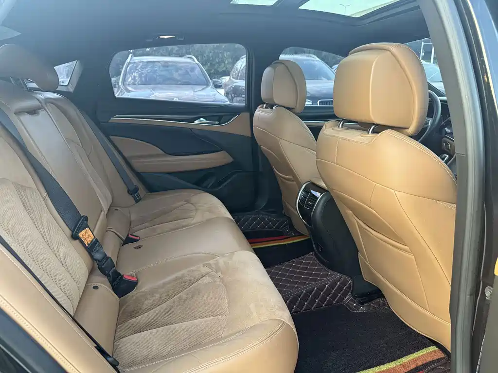 Buick LaCrosse — миниатюра 9