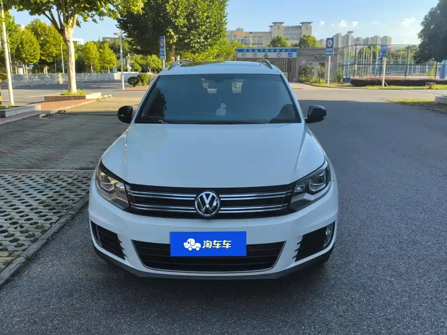 Volkswagen Tiguan — миниатюра 2