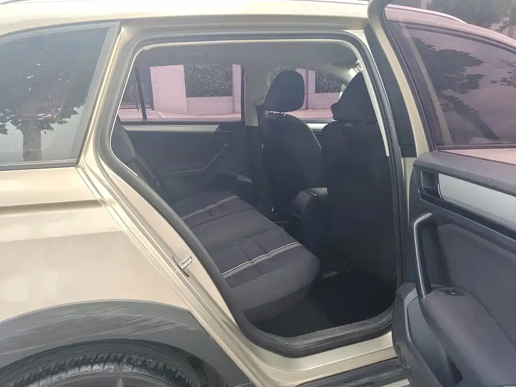 Volkswagen C-Trek — миниатюра 7