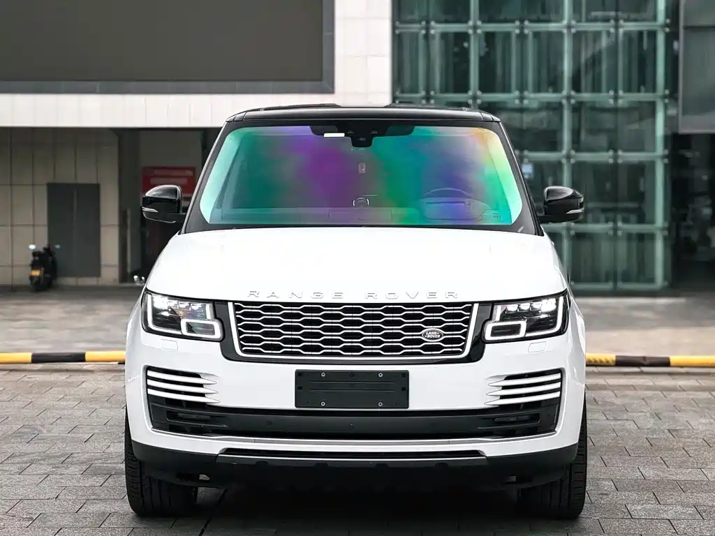 Land Rover Range Rover — миниатюра 2