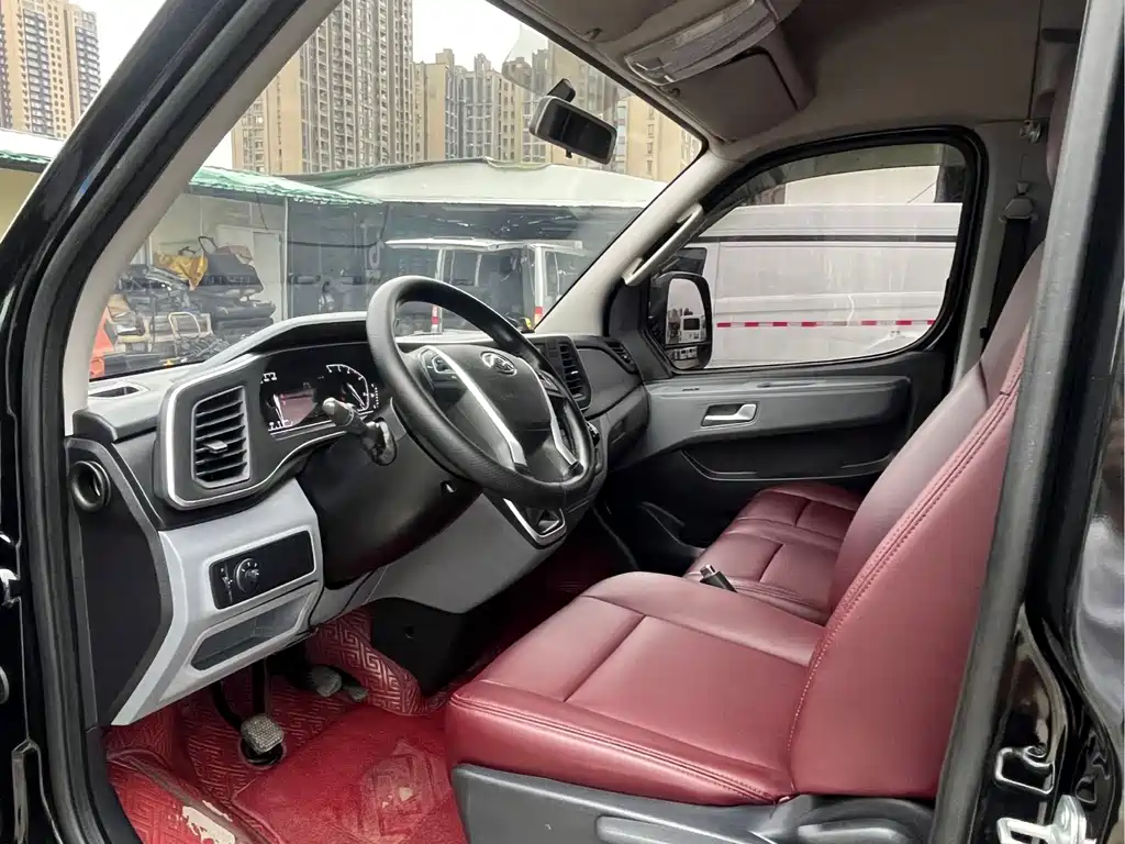 Maxus V80 — миниатюра 7