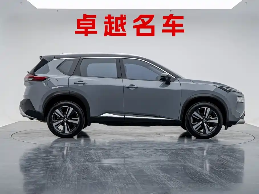 Nissan X-Trail — миниатюра 4