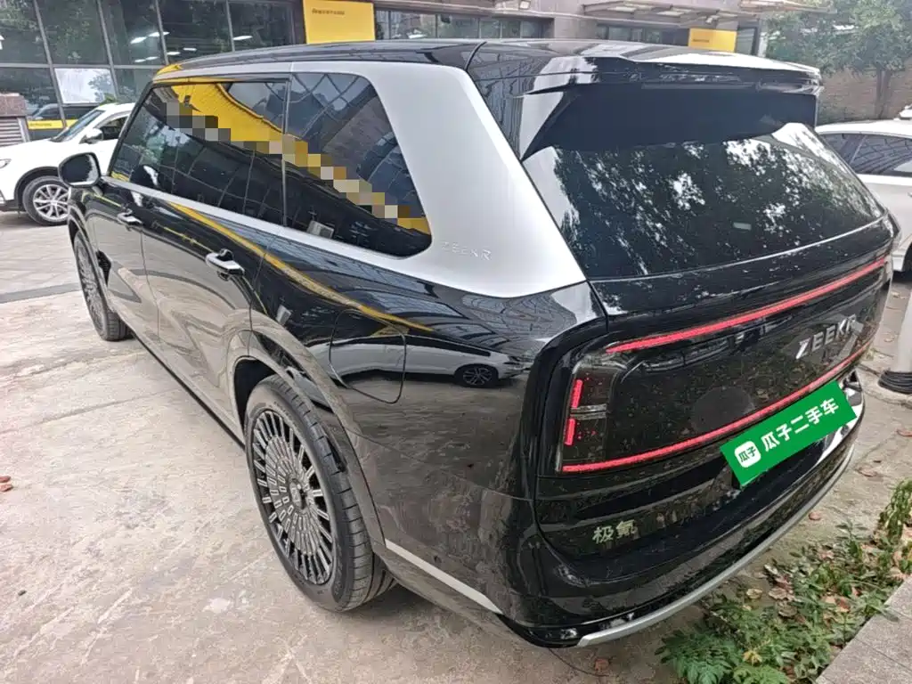 Zeekr 9X 2025 Ultra 70kWh