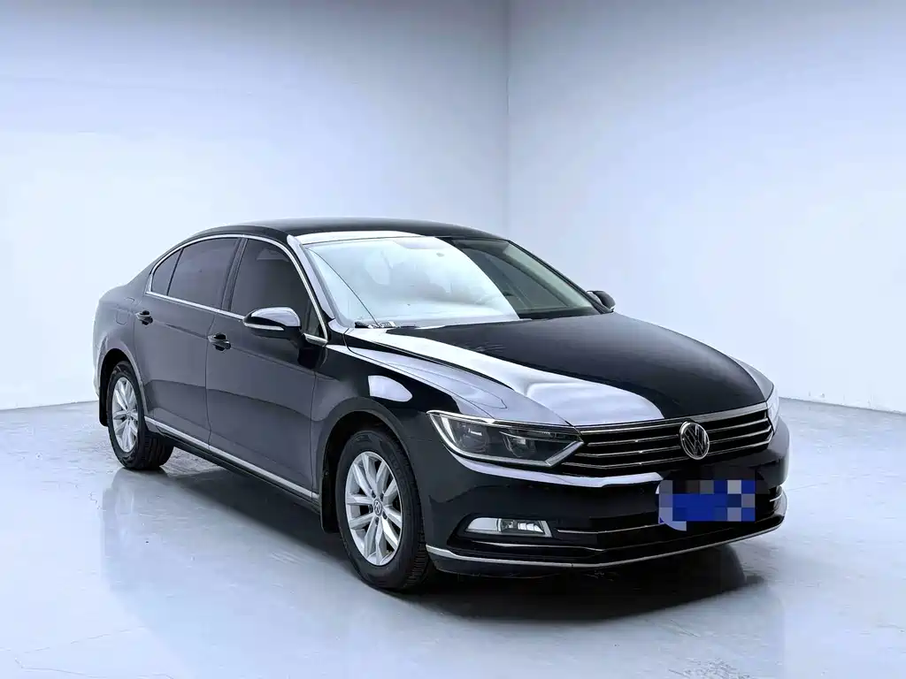 Volkswagen Magotan — миниатюра 4