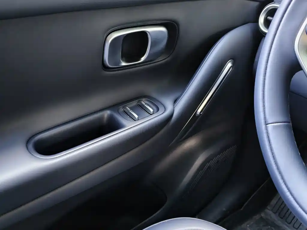 Leapmotor Leapmotor A10 — миниатюра 4