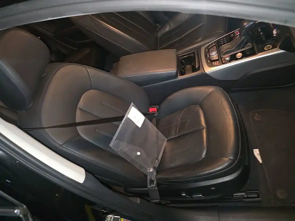 Audi A6L — миниатюра 25