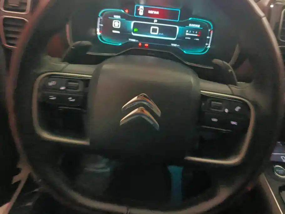 Citroen C5 AIRCROSS — миниатюра 15