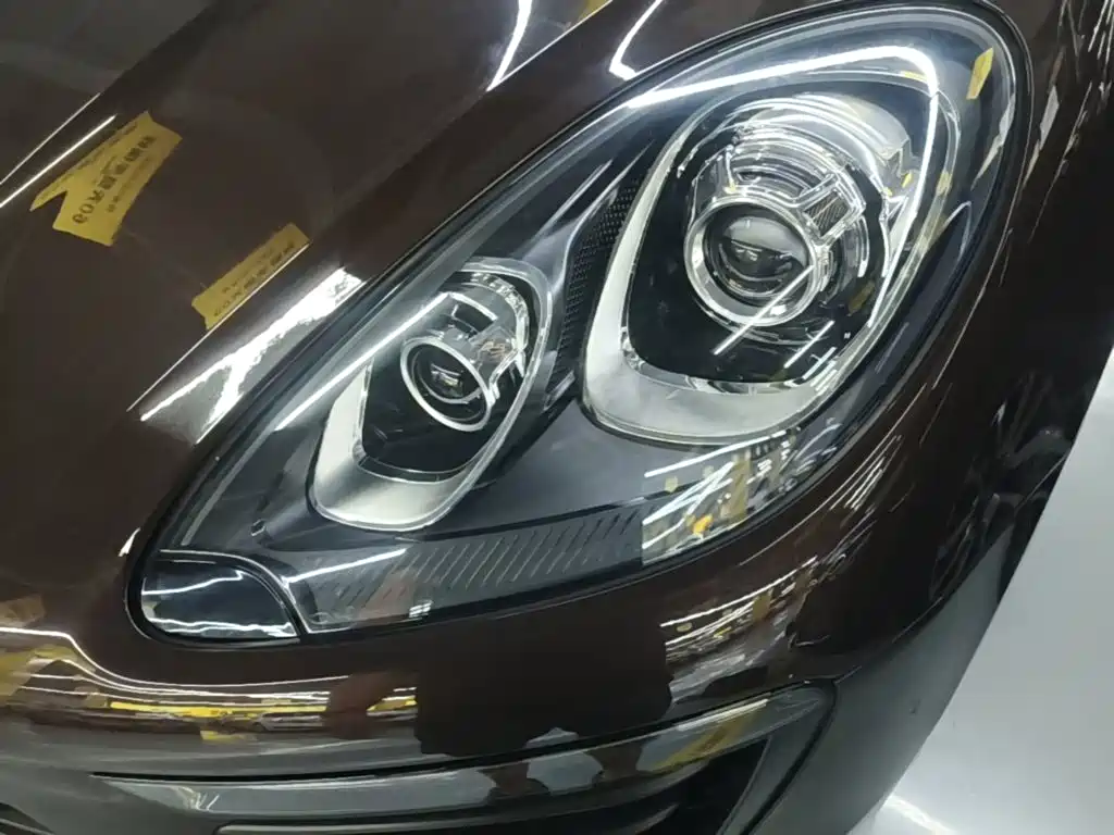 Porsche Macan — миниатюра 24