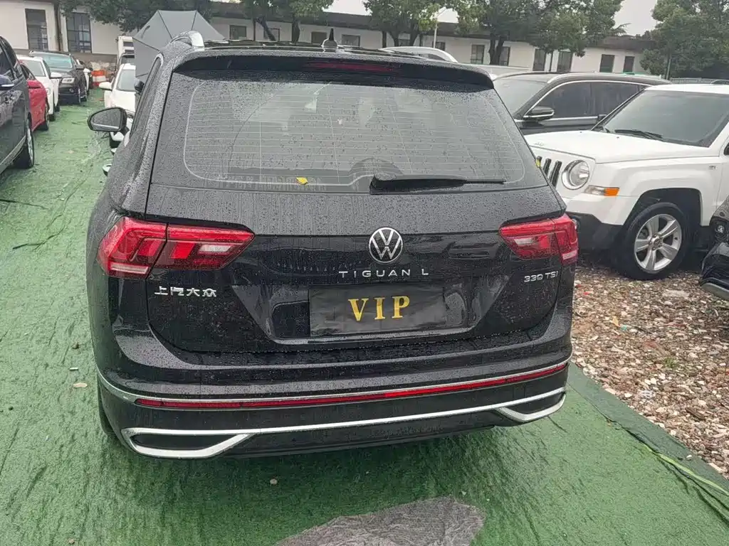 Volkswagen Tiguan L — миниатюра 8