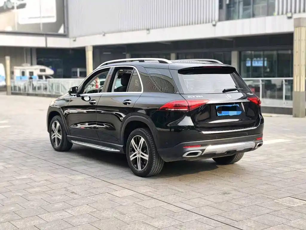 Mercedes-Benz GLE (Import) — миниатюра 2