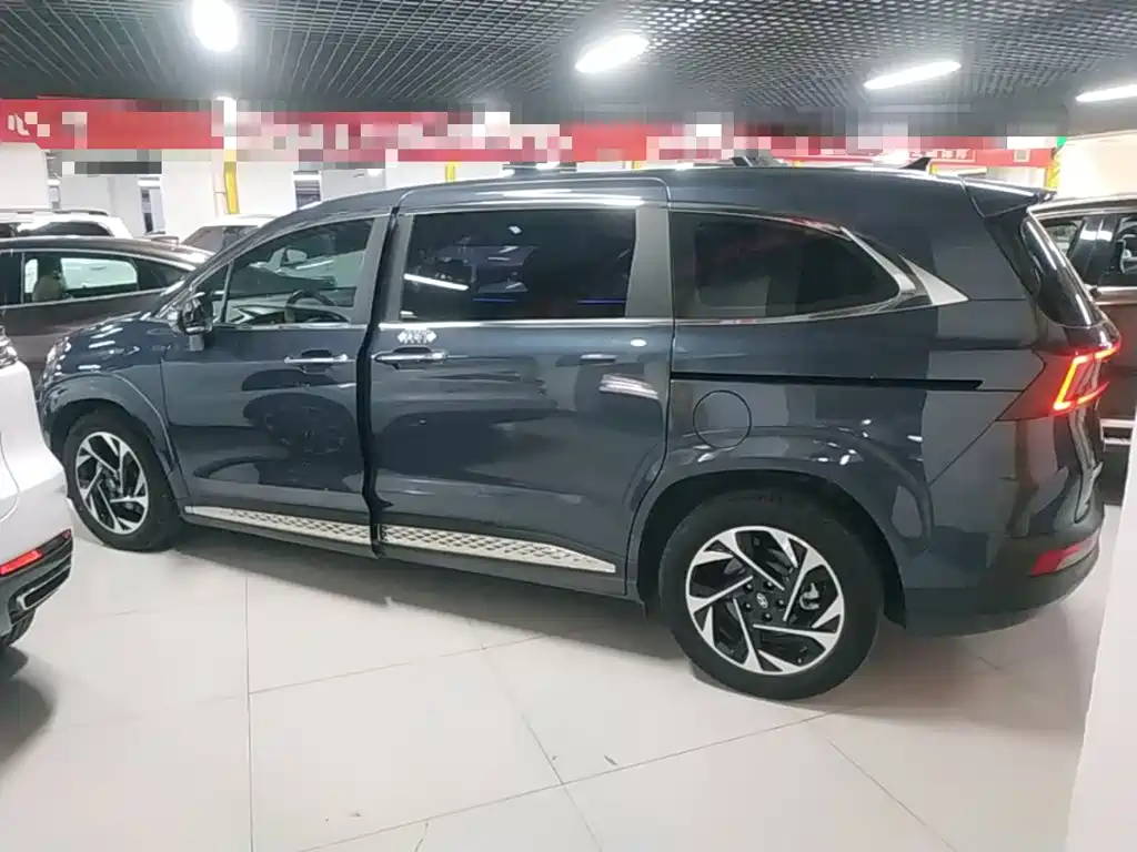 Hyundai Custo — миниатюра 5