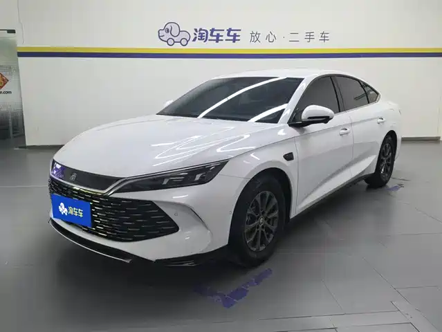 2025 BYD Qin