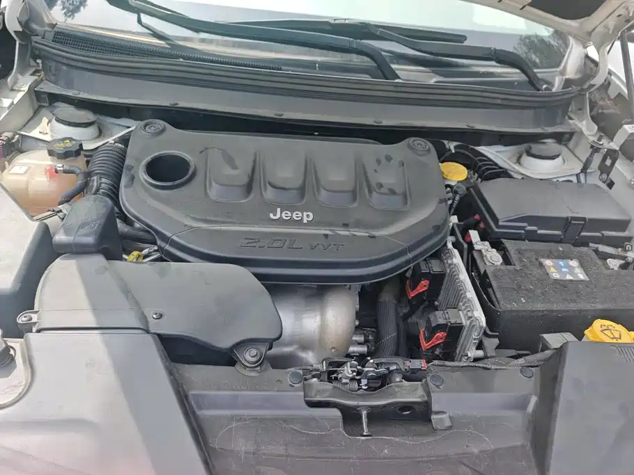 Jeep Cherokee — миниатюра 10