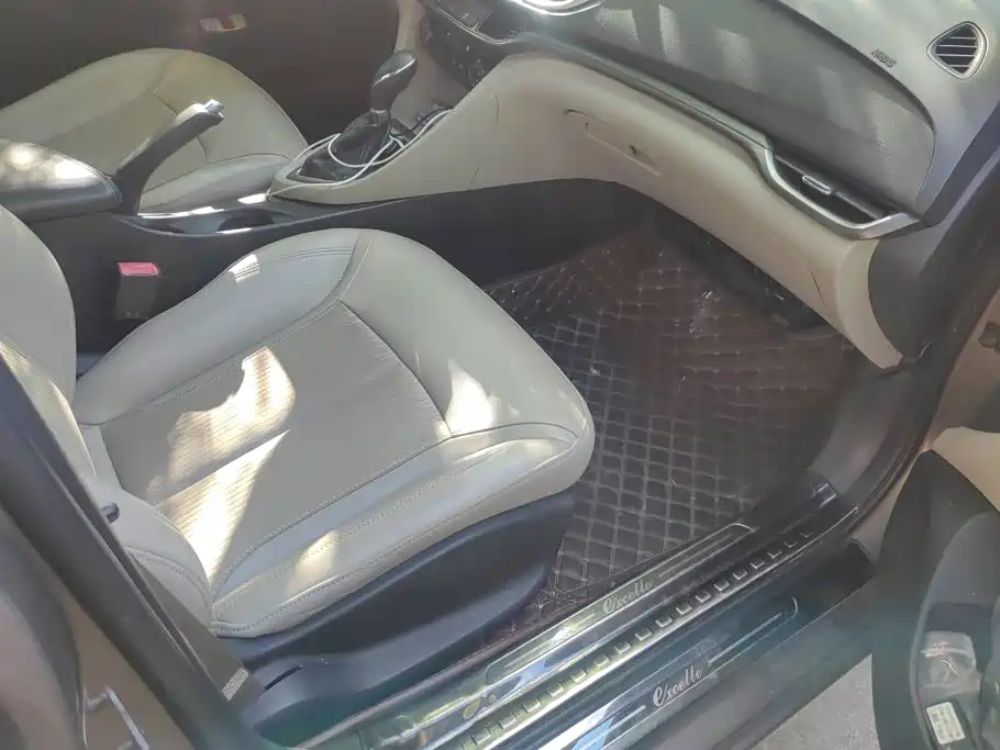 Buick Excelle — миниатюра 8