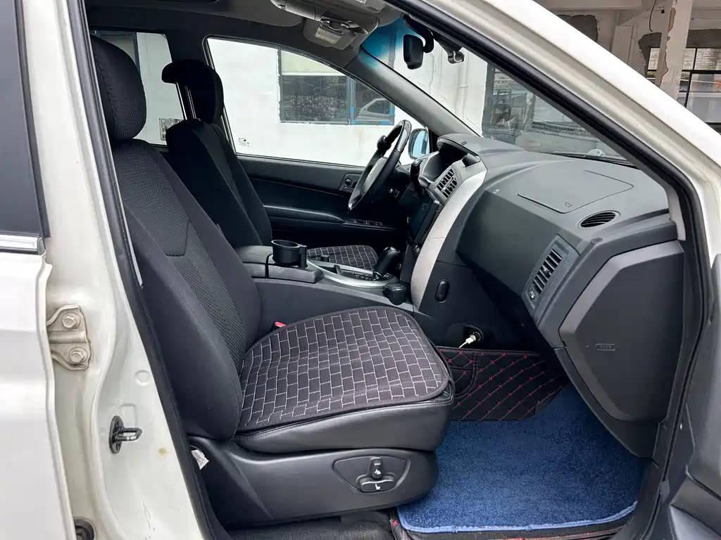 SsangYong Kyron — миниатюра 35