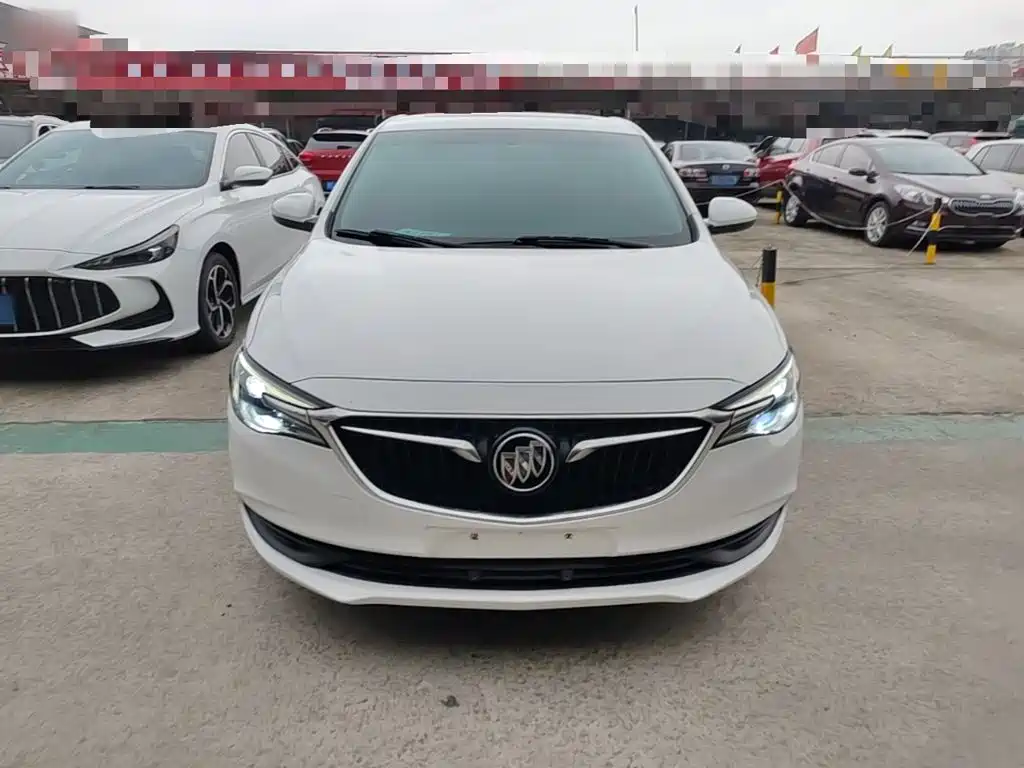 Buick Excelle — миниатюра 3