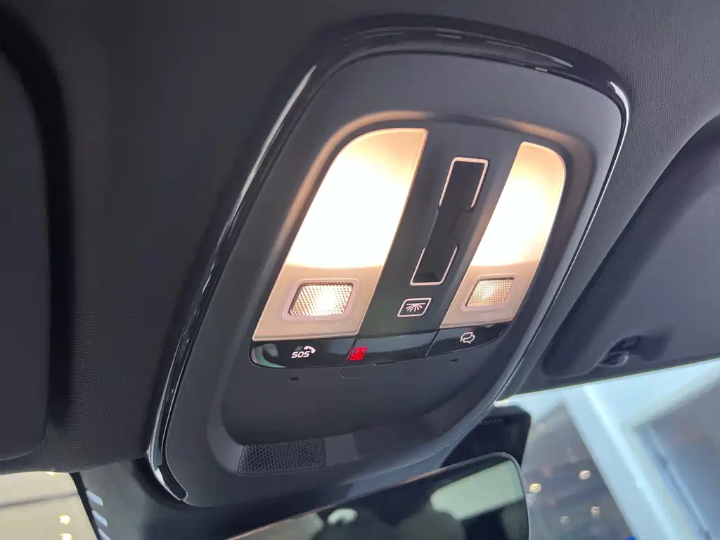 Volvo XC60 — миниатюра 18