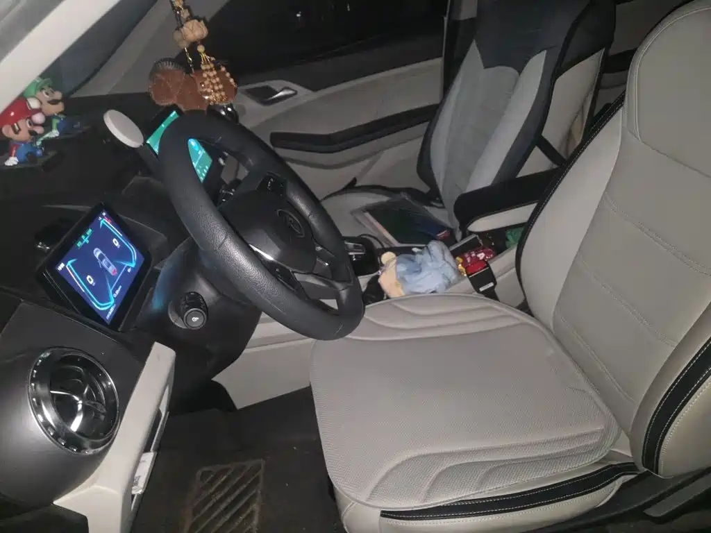 BYD Yuan Pro — миниатюра 11