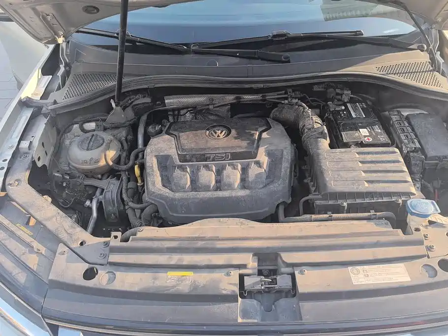 Volkswagen Tiguan L — миниатюра 10