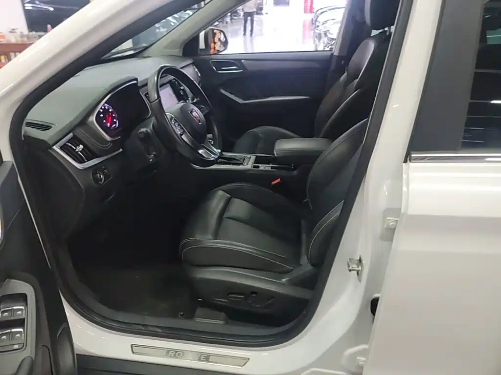 Roewe RX5 — миниатюра 15
