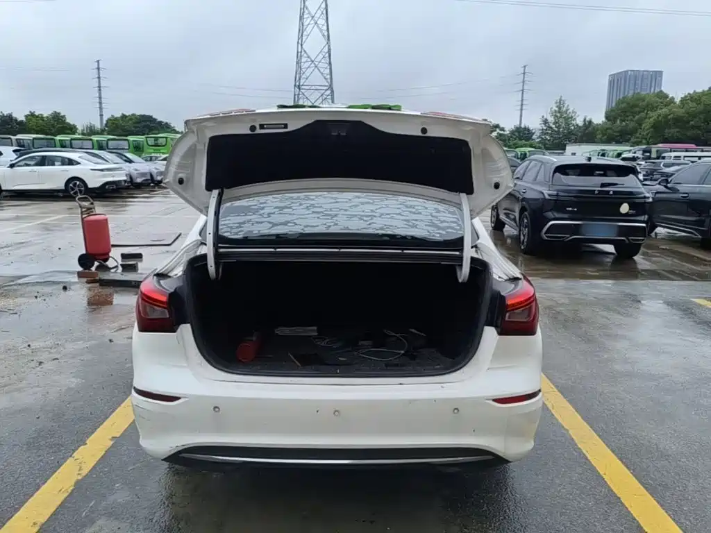 Changan Eado — миниатюра 19