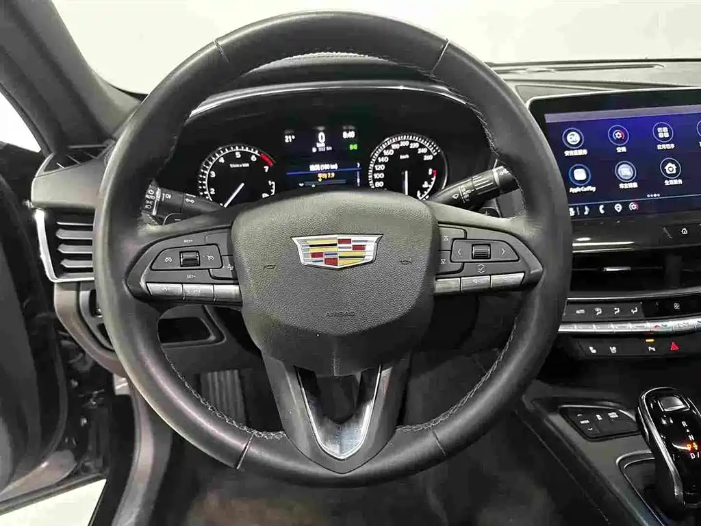 Cadillac CT5 — миниатюра 8