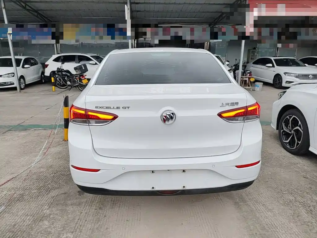 Buick Excelle — миниатюра 6
