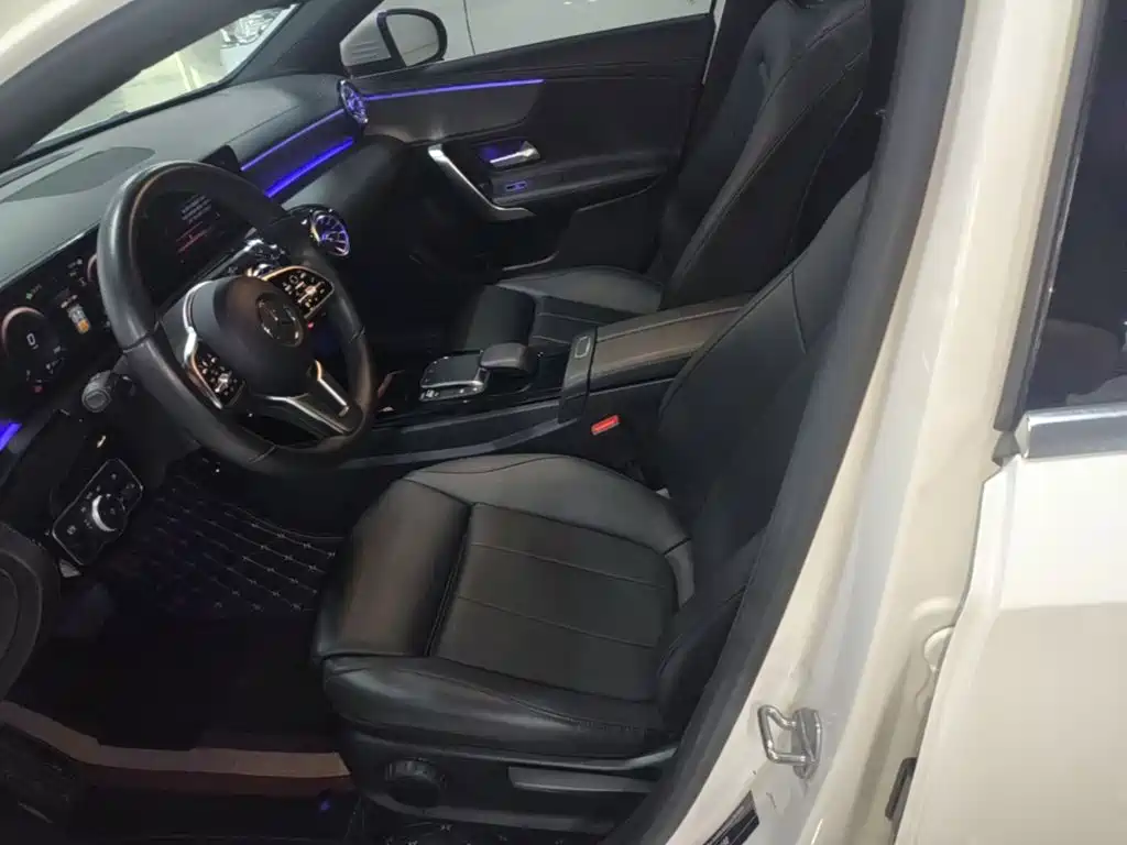Mercedes-Benz A-Class — миниатюра 14