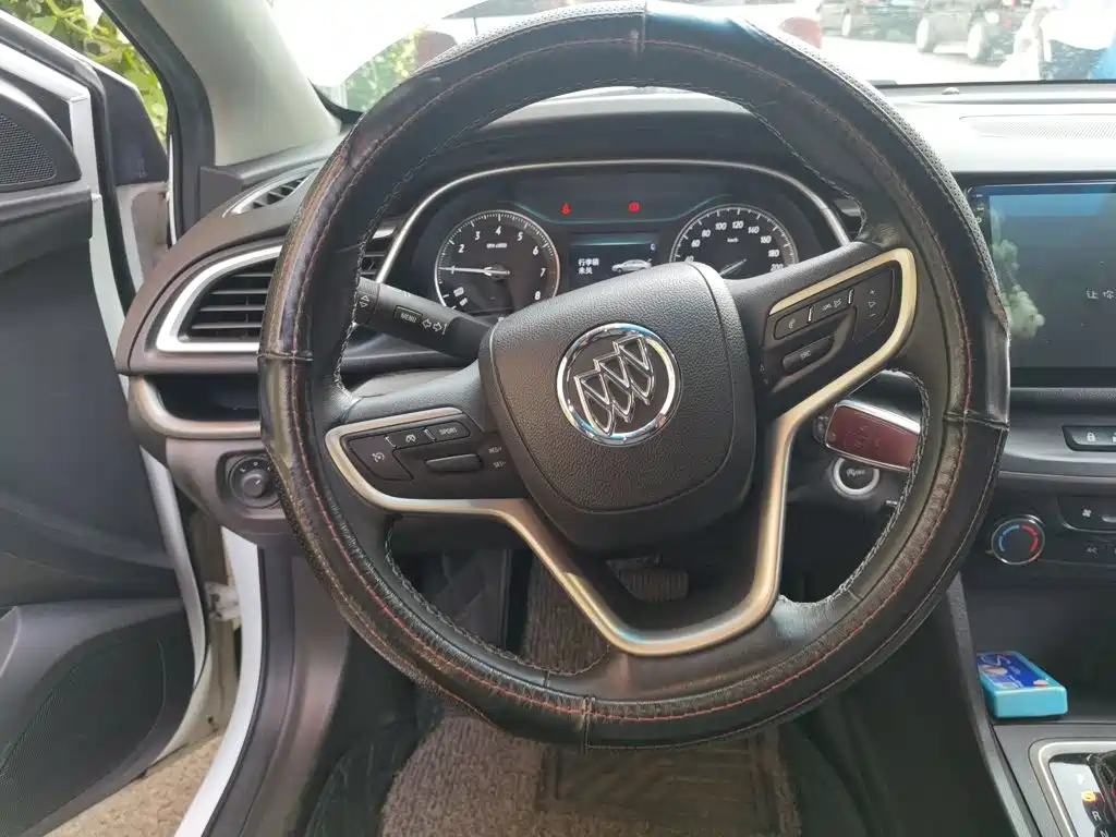 Buick Excelle — миниатюра 11