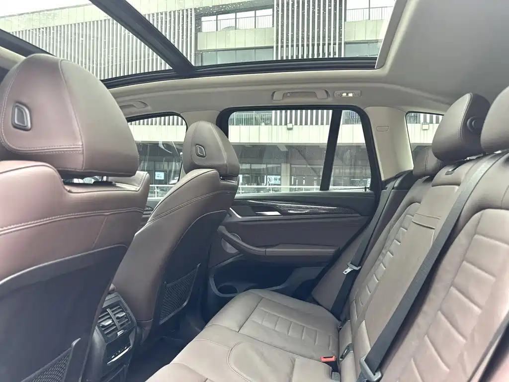 BMW X3 — миниатюра 6