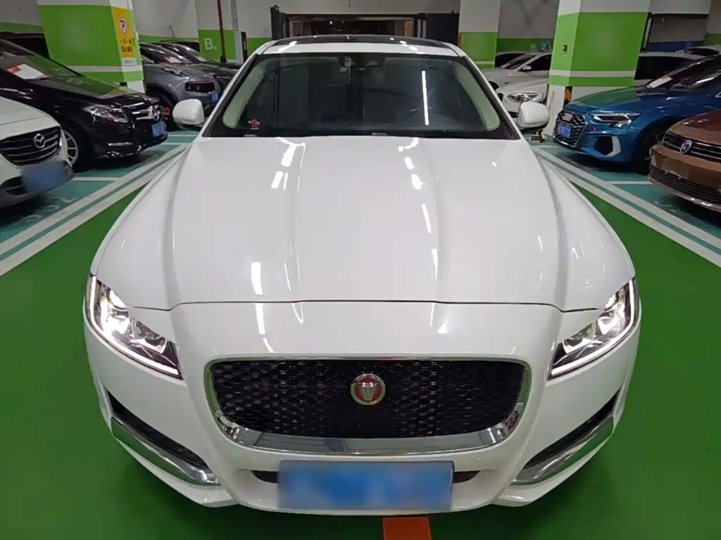 Jaguar XFL 2017 XFL 2.0T 240PS Luxury