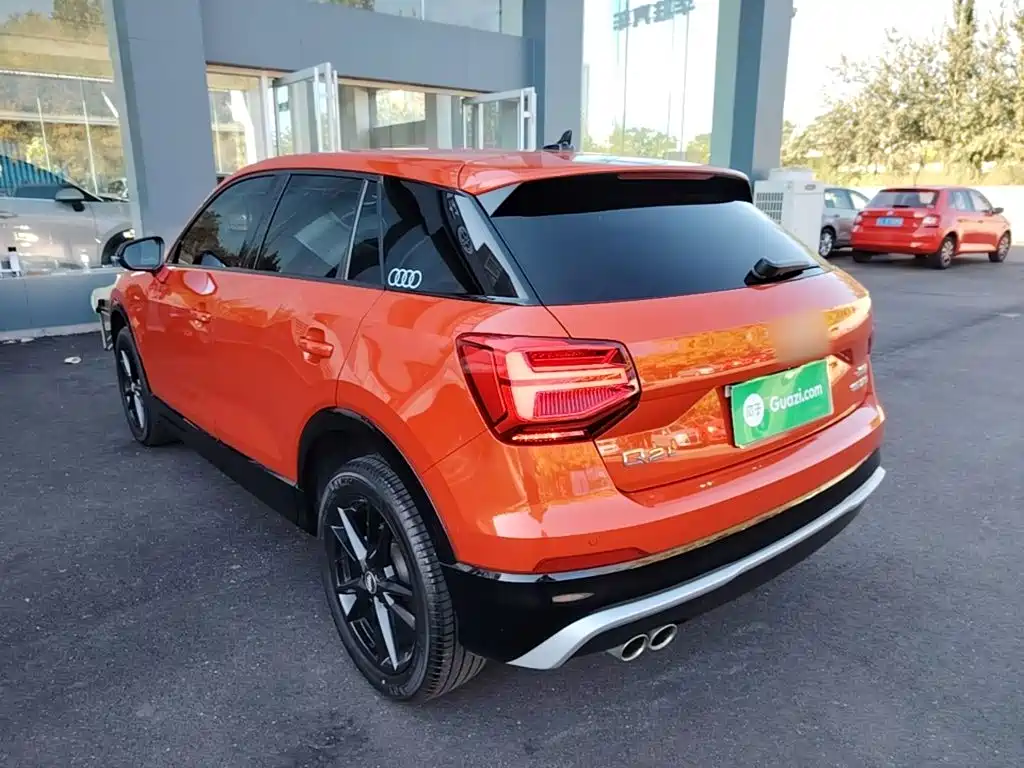 Audi Q2L — миниатюра 5