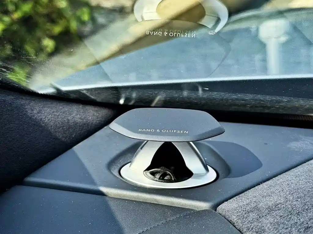 Lamborghini Urus — миниатюра 6