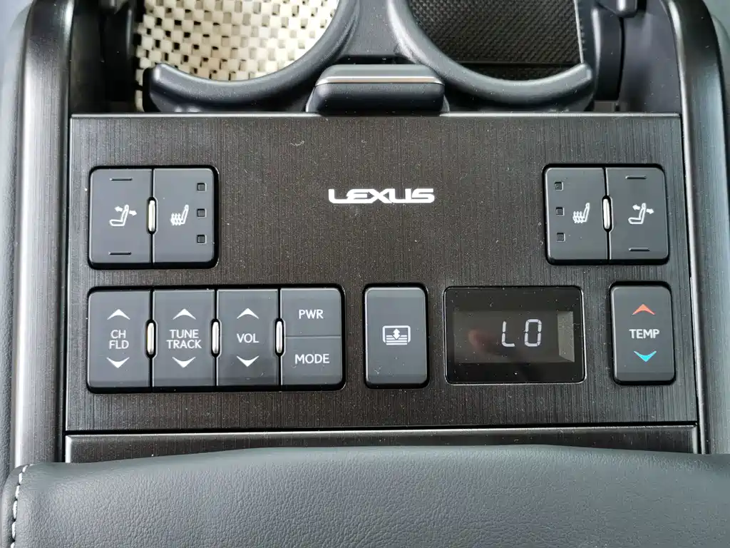 Lexus ES — миниатюра 18
