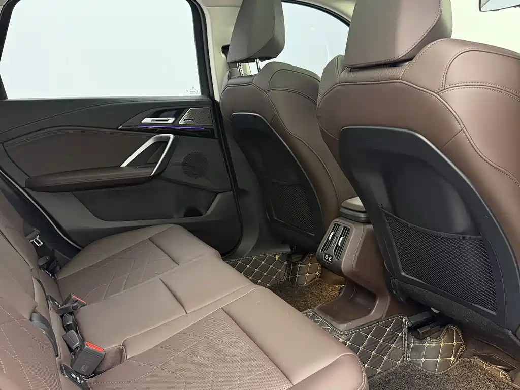 BMW X1 — миниатюра 20