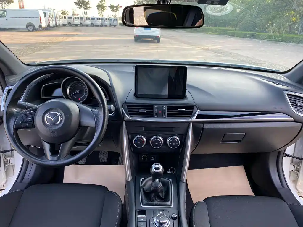 Mazda CX-4 — миниатюра 5
