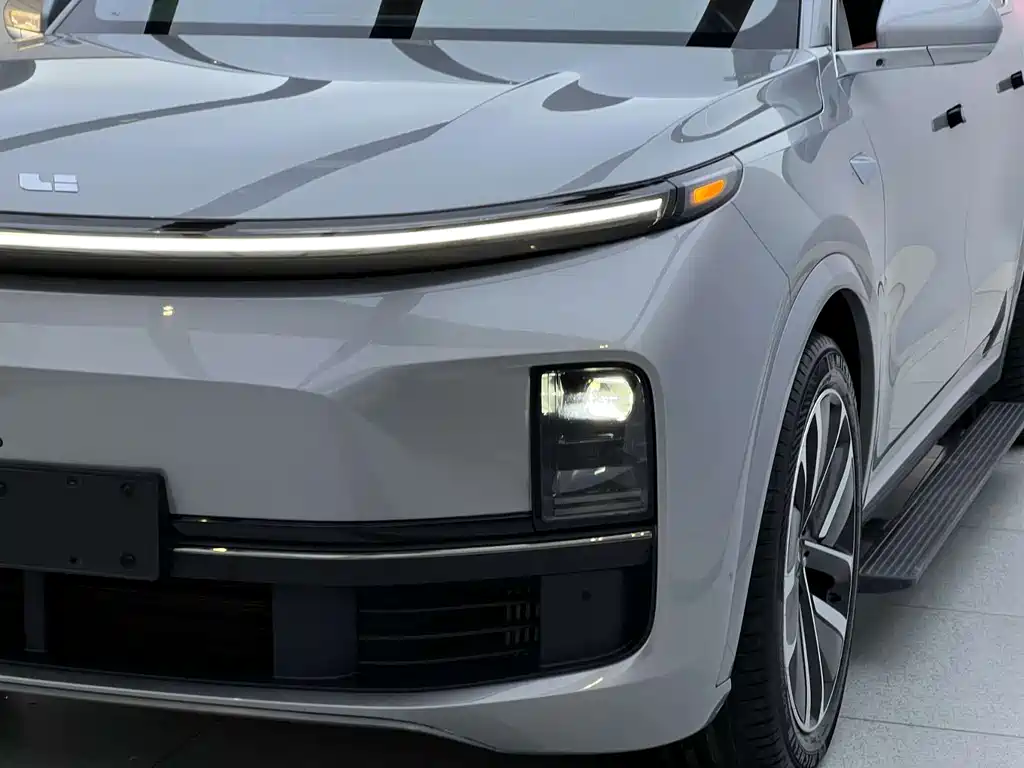 Li Auto Li L9 — миниатюра 3