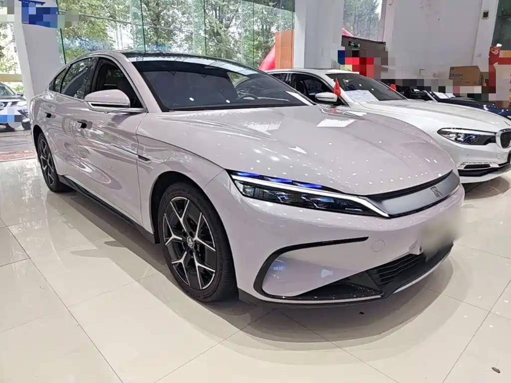 BYD Han — миниатюра 4