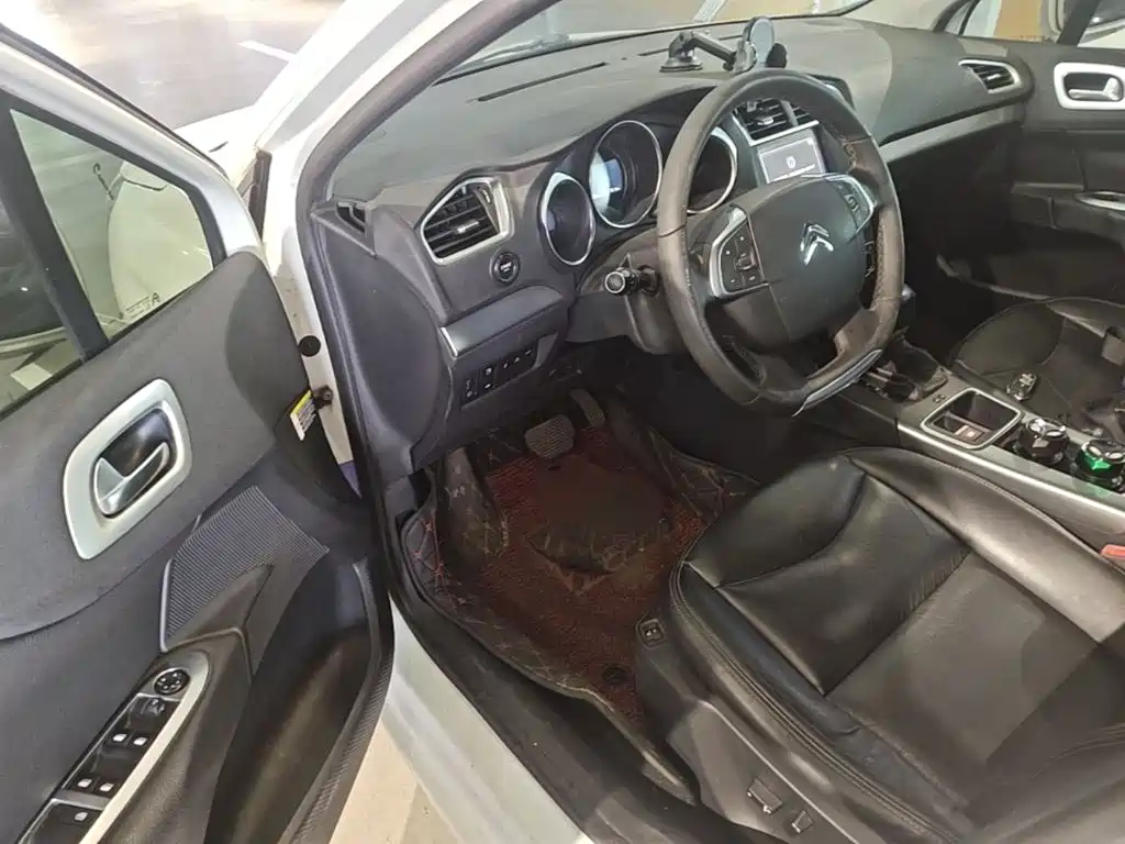 Citroen C4L — миниатюра 16